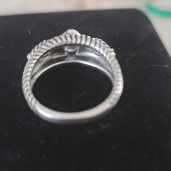 Ring - Picture 6 of 13